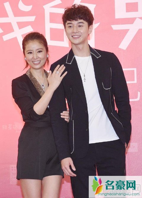 林心如与新剧两名男主演打的火热 威胁对方称是演艺圈黑暗面