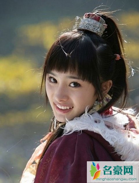 杨幂回应结婚纪念日未互动 杨幂旗下艺人晋升最快