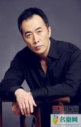 老戏骨郑晓宁被传出轨 公司发声明辟谣