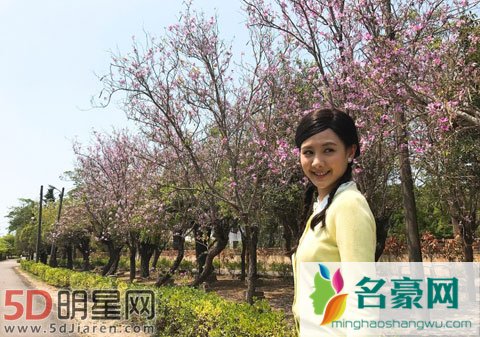 安心亚遇到挫折就会喊话不当演员 但接到剧本立刻开工