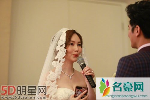 孙耀威陈美诗大婚 婚礼现场深情示爱对方