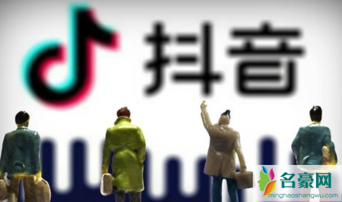 有一个贴纸妆的特效非常的火