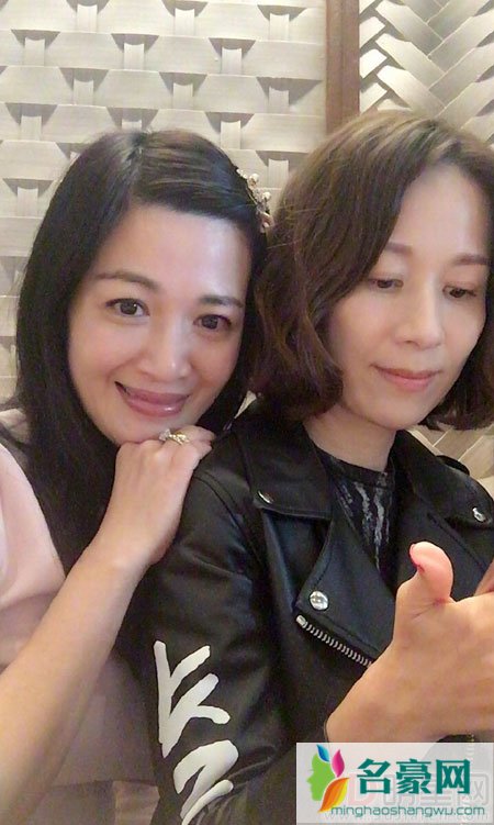 陈小春版韦小宝五个老婆齐聚一堂 二十年后美人依旧