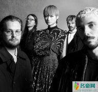 李宇春乐队主唱 李宇春新专辑封面太酷乐队成员个个来头不小