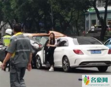 广州天河奔驰女车主疑故意撞人 林和西事故女司机45岁丁某遭人肉