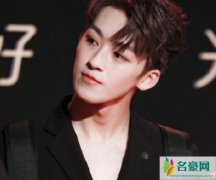 何洛洛家境优越 何洛洛吴季峰长得像可惜同脸不同命