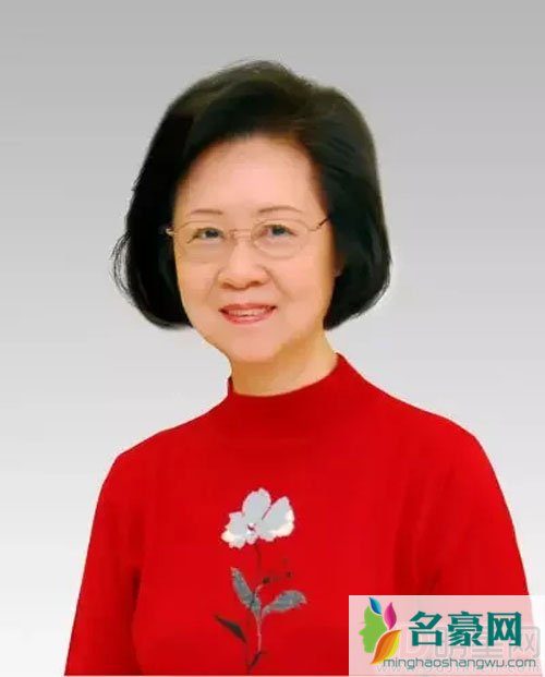琼瑶如今门厅冷清 暗指赵薇忘恩负义