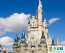 上海迪士尼坚持翻包原因 迪士尼嚣张原因认定游客奴性本质