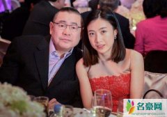 刘銮雄太太消费 甘比任性购物半小时消费几十万数目令人瞠目结舌