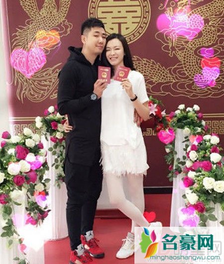 李艾印尼筹备婚礼 去年已领结婚证