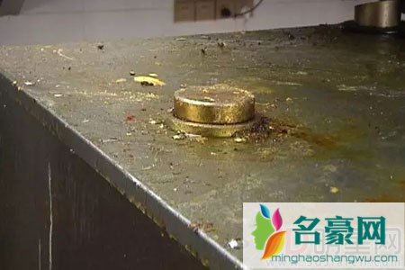 韩寒餐厅被强制关停 很高兴遇见你变身不高兴