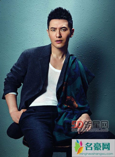 黄晓明入学商学院和学员自拍 黄晓明再次投资新兴行业
