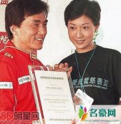 吴绮莉曝光成龙当年追自己过程 从未给过一分钱