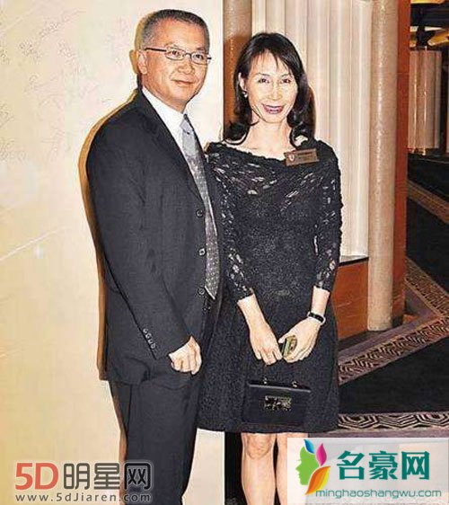 赌王千金何超凤离婚 何超凤丈夫是谁