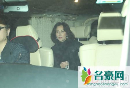 吴婉华老公梦中去世 刘嘉玲等人出席葬礼