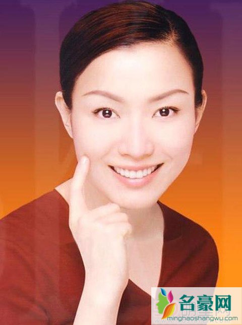 郑秀文曝光近照 皮肤暗淡有雀斑