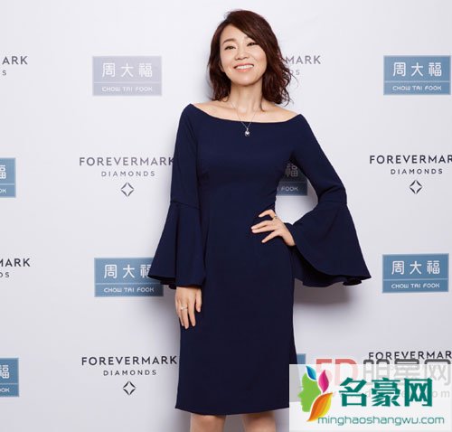 闫妮为新剧角色选内裤 闫妮谈女儿进娱乐圈