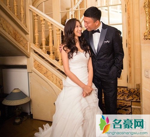 孙红雷晒合影秀恩爱 孙红雷老婆是谁