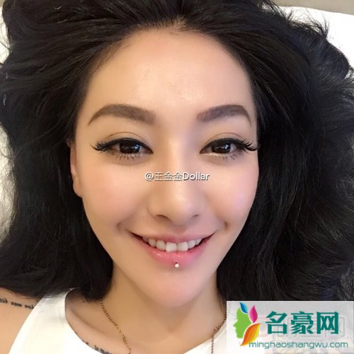 超女王金金首谈家庭背景 王金金父母不看女儿比赛