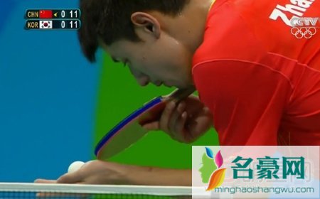 中国男乒团体赛开战 张继科险胜韩国