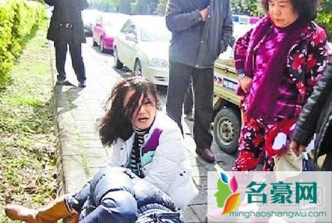 张韶涵家丑真相揭秘事件 张韶涵家丑父母图片