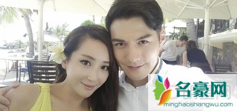 严屹宽杜若溪婚纱照/生活照 严宽杜若溪结婚嘉宾