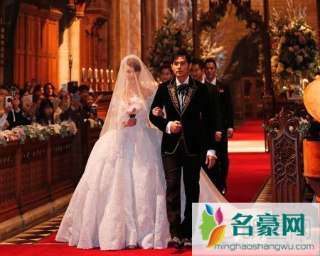 周杰伦女友昆凌个人资料 周杰伦昆凌婚礼现场婚纱照