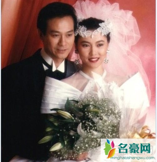 郑少秋老婆官晶华个人资料简介 郑少秋和太太官晶华