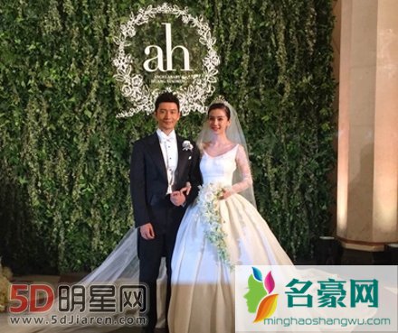 黄晓明谈与angelababy的婚姻相处之道 黄晓明投资婚纱项目