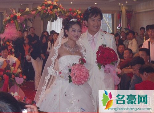 黄海冰现任老婆是谁 黄海冰老婆闫妍