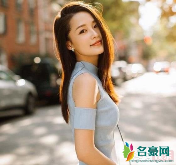 李沁父母是做什么的 李沁的家境如何?