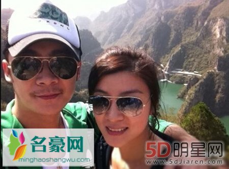 曹征老婆宋茶茶个人资料及照片 曹征宋茶茶结婚照