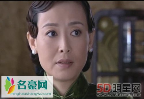 张瑞珈和海一天床戏 张瑞珈奶照美大腿