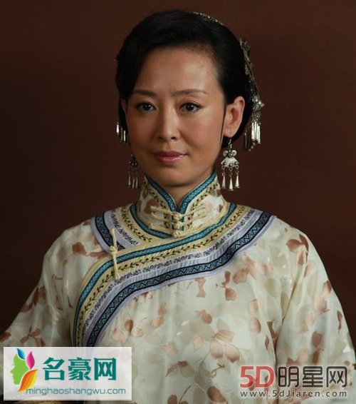 张瑞珈和海一天床戏 张瑞珈奶照美大腿
