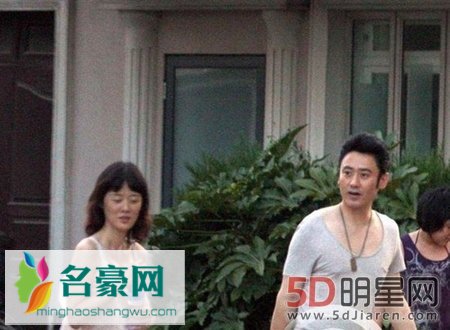 吴秀波老婆尚洁是谁 吴秀波妻子尚洁简介近照及资料