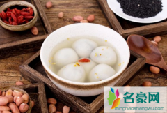 煮汤圆要搅拌吗 煮汤圆要放盐吗