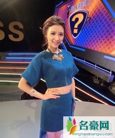 杉杉来了封腾用的什么手机手链开的什么车 封腾的妹妹扮演者