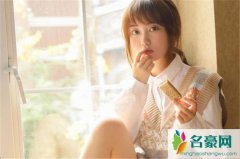 一发就会被秒赞的句子50字,没人会感激你的懂事和善良