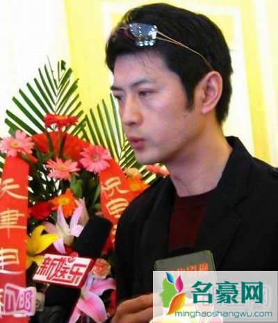 演员王同辉的爱人管琴个人资料及照片 王同辉与妻子共同做客节目