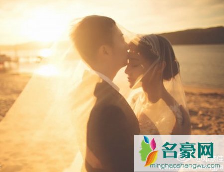 邓家佳结婚了吗 邓家佳澳洲结婚照