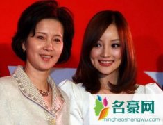 李小璐妈妈做小三了吗 李小璐妈妈年轻照片