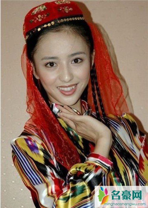 佟丽娅是新疆人吗 佟丽娅跳新疆舞
