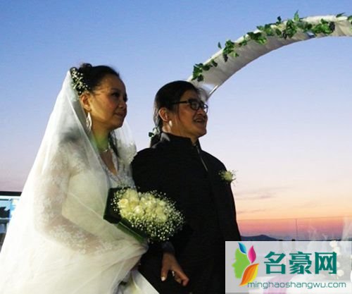 刘欢老婆是谁及个人资料 刘欢有几任老婆