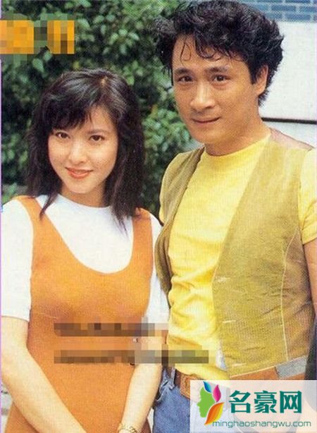 李婉华大女儿是谁的 李婉华露过胸