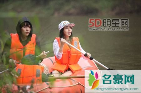 李菲儿安宰贤吻照 安宰贤喜欢李菲儿吗