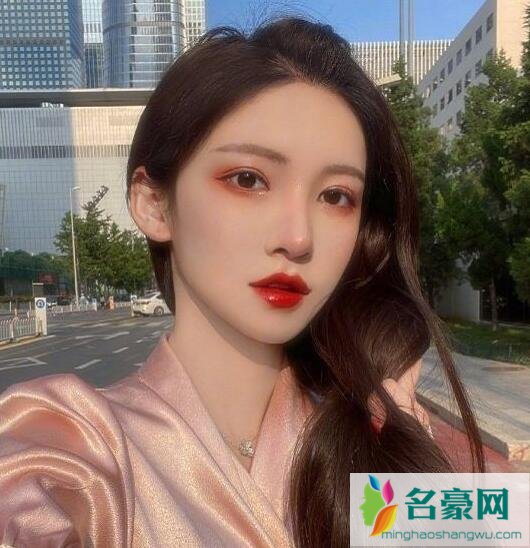 李由是男是女