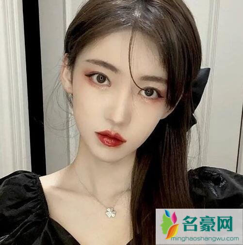 李由是男是女